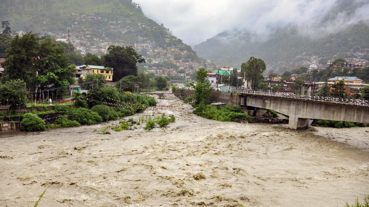 सिक्किमकाे बाढीमा २३ भारतीय सैनिक बेपत्ता